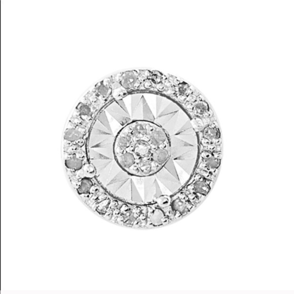 1/10 carat diamond halo stud earrings